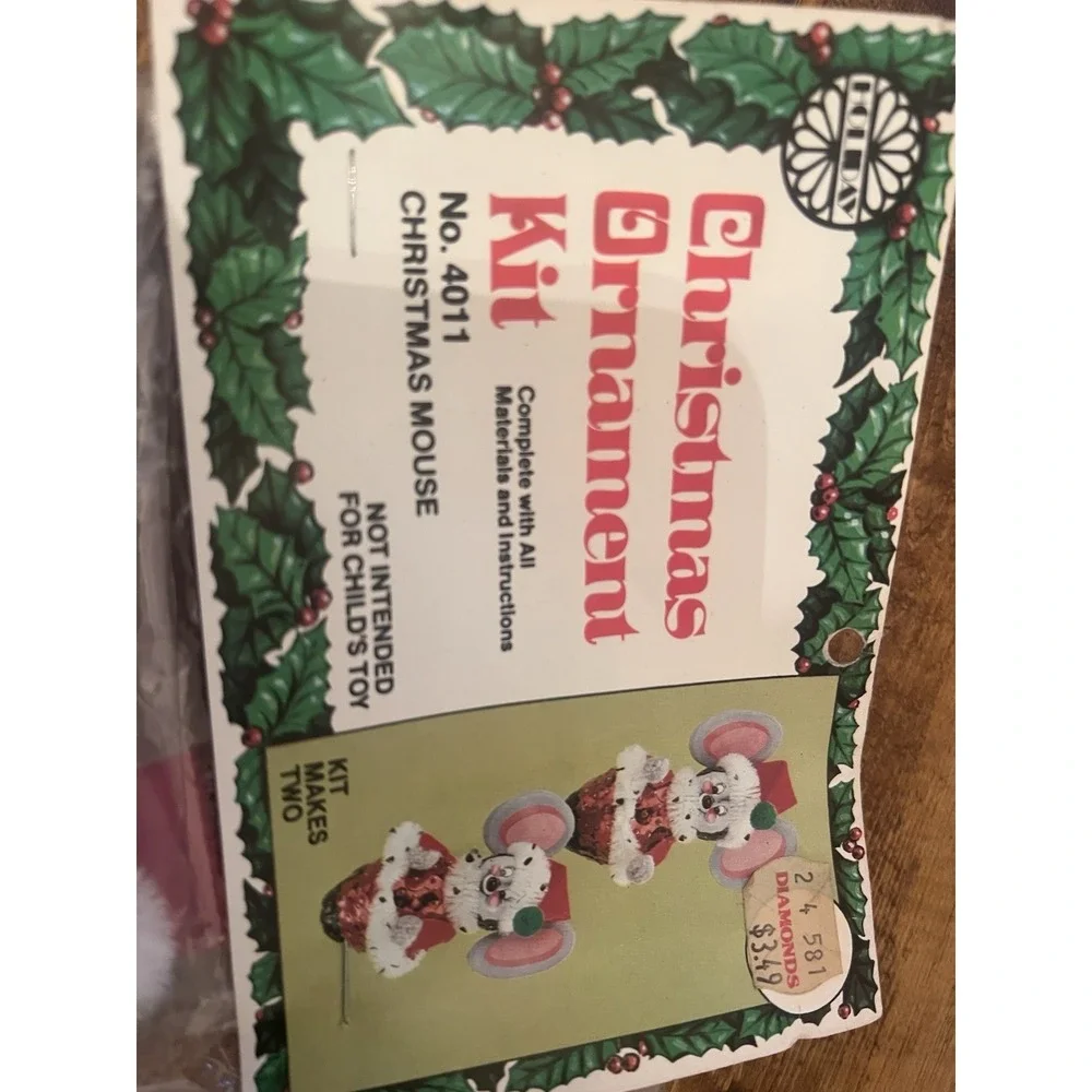 Vintage 1980 NOS Walco/Holiday Chenille Christmas Ornament Kit ~ Christmas Mouse